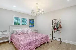 602 Buttonwood Dr, Longboat Key, FL 34228 - Photo 35