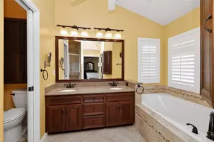 11717 Derbyshire Dr, Tampa, FL 33626 - Photo 27
