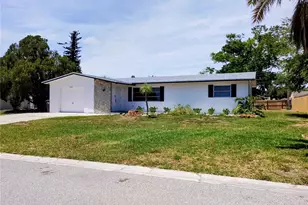 5004 22nd Ave W, Bradenton, FL 34209 - Photo 1
