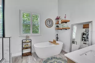 70 Mound Pl, Terra Ceia, FL 34250 - Photo 43