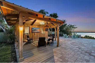 70 Mound Place, Terra Ceia, FL 34250 - Photo 13