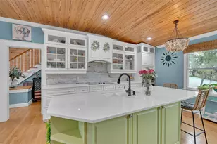 70 Mound Pl, Terra Ceia, FL 34250 - Photo 27