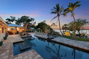 70 Mound Pl, Terra Ceia, FL 34250 - Photo 11