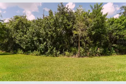 7339 Black Walnut Way, Lakewood Ranch, FL 34202 - Photo 21