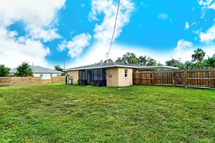 307 Southland Rd, Venice, FL 34293 - Photo 33