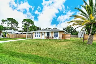 307 Southland Rd, Venice, FL 34293 - Photo 1