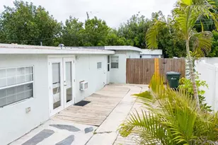 3731 Papai Dr, Sarasota, FL 34232 - Photo 21