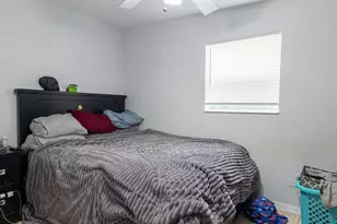 3731 Papai Dr, Sarasota, FL 34232 - Photo 13