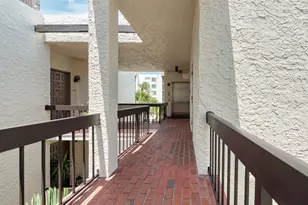 1975 Gulf of Mexico Dr, Longboat Key, FL 34228 - Photo 29