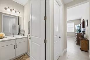 11329 Montserrat Dr, Venice, FL 34293 - Photo 53