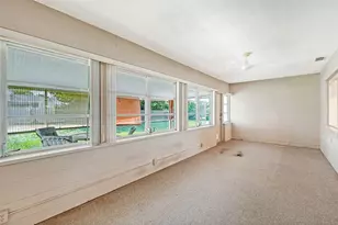 5938 Murdock Ave, Sarasota, FL 34231 - Photo 23