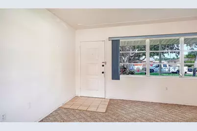 5938 Murdock Avenue, Sarasota, FL 34231 - Photo 7