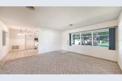 5938 Murdock Avenue, Sarasota, FL 34231 - Photo 9