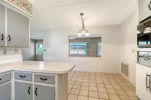 5938 Murdock Ave, Sarasota, FL 34231 - Photo 17