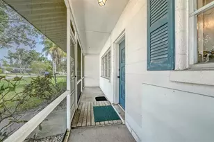 5938 Murdock Ave, Sarasota, FL 34231 - Photo 5