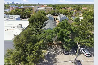 3810 W Cleveland Street, Tampa, FL 33609 - Photo 31