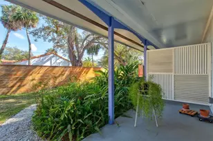 1751 6th St, Sarasota, FL 34236 - Photo 5