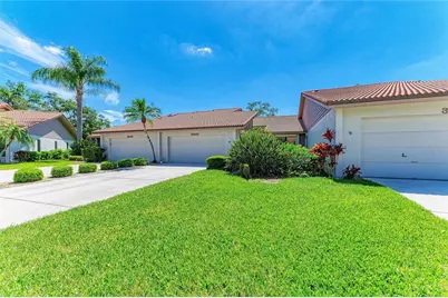 3946 Wilshire Circle E #168, Sarasota, FL 34238 - Photo 3