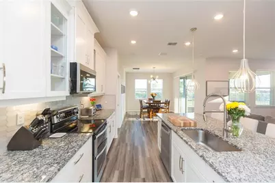 34338 Wynthorne Place, Wesley Chapel, FL 33545 - Photo 7