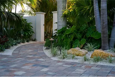 6448 Hollywood Boulevard, Sarasota, FL 34231 - Photo 31