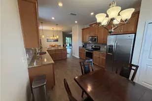 3572 Kinley Brooke Ln, Clermont, FL 34711 - Photo 9