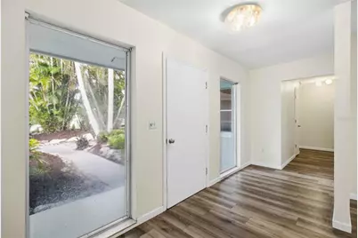 3629 Egerton Circle, Sarasota, FL 34233 - Photo 5