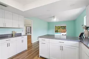 3629 Egerton Cir, Sarasota, FL 34233 - Photo 15