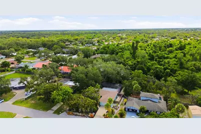 3629 Egerton Circle, Sarasota, FL 34233 - Photo 47