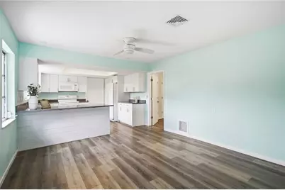 3629 Egerton Circle, Sarasota, FL 34233 - Photo 17