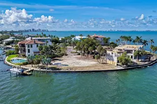 305 S Shore Dr S, Sarasota, FL 34234 - Photo 1