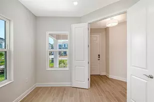 9866 Crystal Isles Cir, Sarasota, FL 34241 - Photo 33