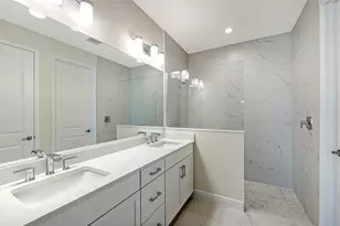 9866 Crystal Isles Cir, Sarasota, FL 34241 - Photo 21