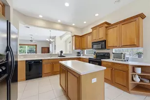 5267 Visionary Ct, Sarasota, FL 34233 - Photo 15