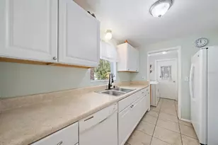2120 La Salle St, Sarasota, FL 34231 - Photo 13