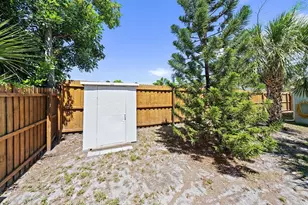 2120 La Salle St, Sarasota, FL 34231 - Photo 39