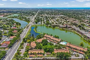 5326 Lake Arrowhead Trail, Sarasota, FL 34231 - Photo 9