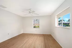 515 Rousseau Dr, Nokomis, FL 34275 - Photo 23