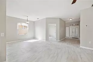 1113 Cane Mill Ln, Bradenton, FL 34212 - Photo 5