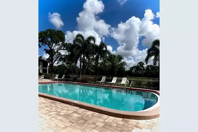 4606 Weybridge #26, Sarasota, FL 34235 - Photo 17