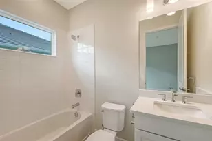 9940 Crystal Isles Cir, Sarasota, FL 34241 - Photo 31