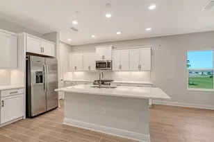 9940 Crystal Isles Cir, Sarasota, FL 34241 - Photo 11