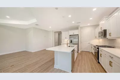 9940 Crystal Isles Circle, Sarasota, FL 34241 - Photo 15