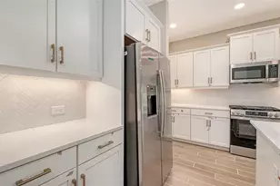 9940 Crystal Isles Cir, Sarasota, FL 34241 - Photo 13