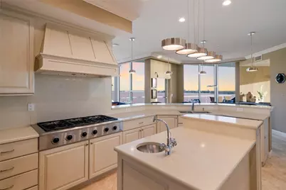 136 Golden Gate Point #602, Sarasota, FL 34236 - Photo 17
