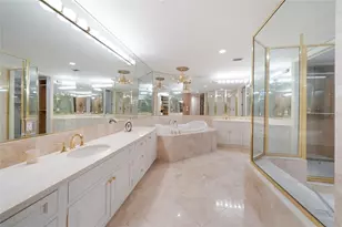 136 Golden Gate Point, Sarasota, FL 34236 - Photo 23