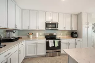 1020 Tidewater Shores Loop, Bradenton, FL 34208 - Photo 9