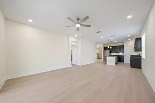 8418 Nandina Dr, Sarasota, FL 34240 - Photo 23
