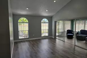 3625 57th Ave Dr W, Bradenton, FL 34210 - Photo 3