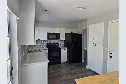 3625 57th Avenue Drive W, Bradenton, FL 34210 - Photo 9
