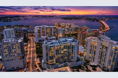 301 Quay Commons #1007, Sarasota, FL 34236 - Photo 9